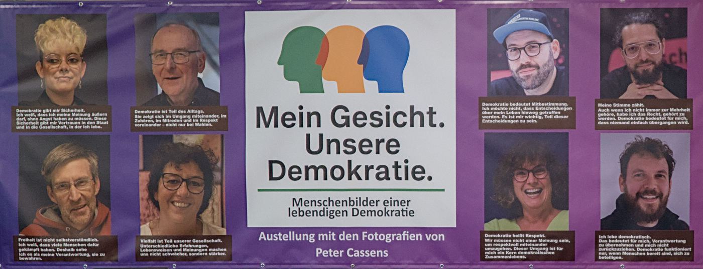 Banner der Fotoaktion „Mein Gesicht. Unsere Demokratie.“